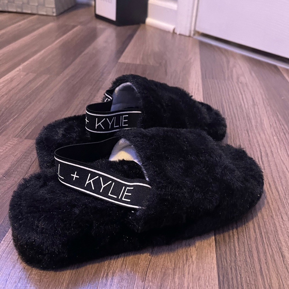 Kendall + Kylie Fur Slippers